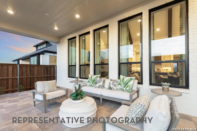 Image 11 of 12 For 7011 Hallie Hunt