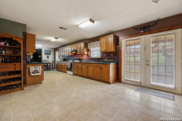 Image 4 of 58 For 6360 Fm 1104