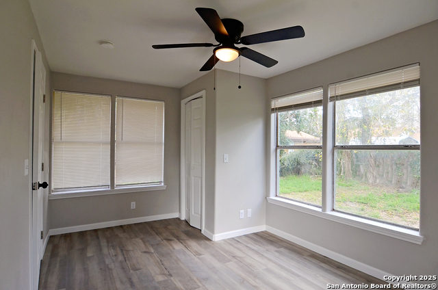 Image 28 of 33 For 806 Adams St. N