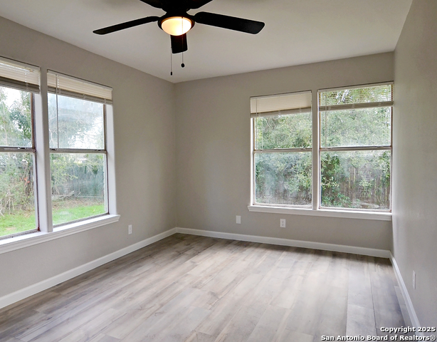 Image 29 of 33 For 806 Adams St. N