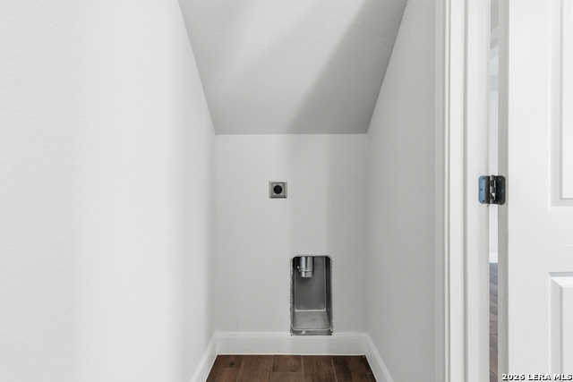 Image 16 of 26 For 6314 Melanzane Avenue  1