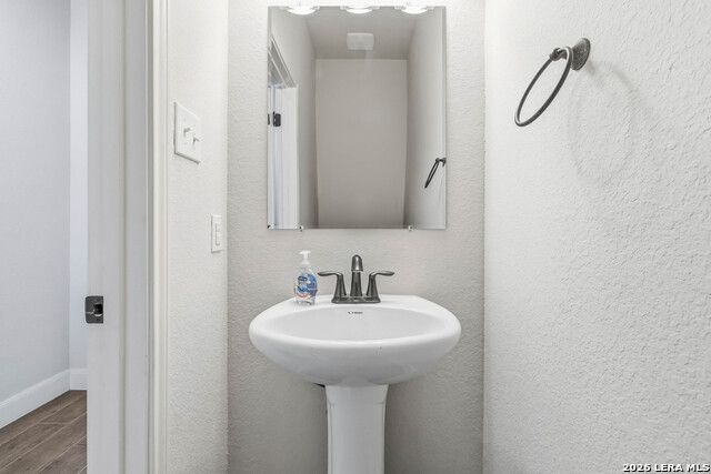 Image 17 of 26 For 6314 Melanzane Avenue  1