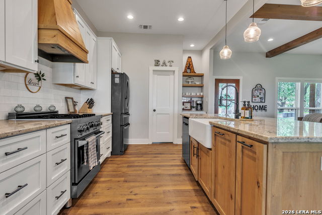 Image 10 of 37 For 1026 Timbercrest