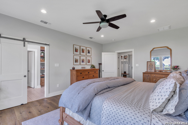 Image 14 of 37 For 1026 Timbercrest