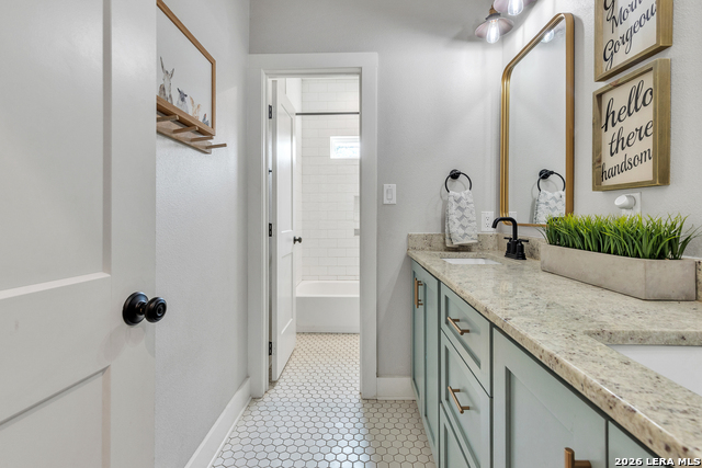 Image 21 of 37 For 1026 Timbercrest