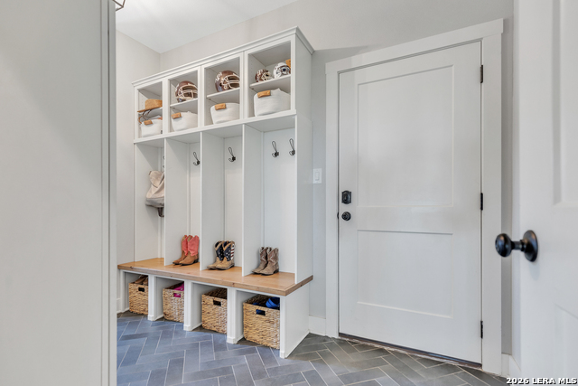 Image 25 of 37 For 1026 Timbercrest