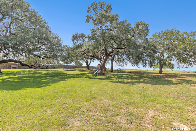 Image 34 of 37 For 1026 Timbercrest