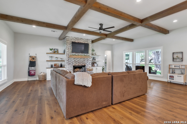 Image 4 of 37 For 1026 Timbercrest