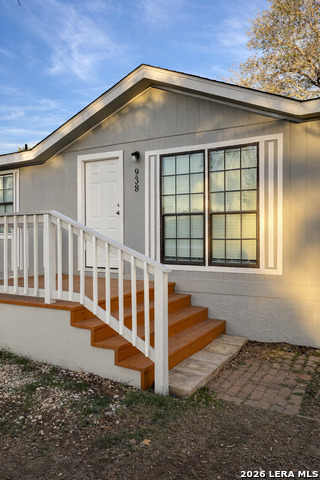 Image 2 of 16 For 938 Patricia Ann