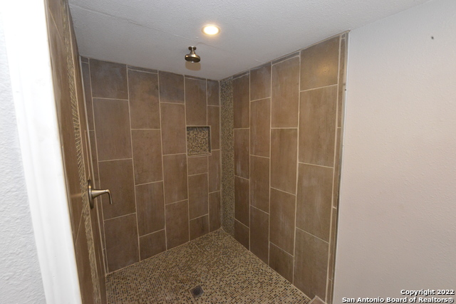 Image 16 of 24 For 302 Artemis  