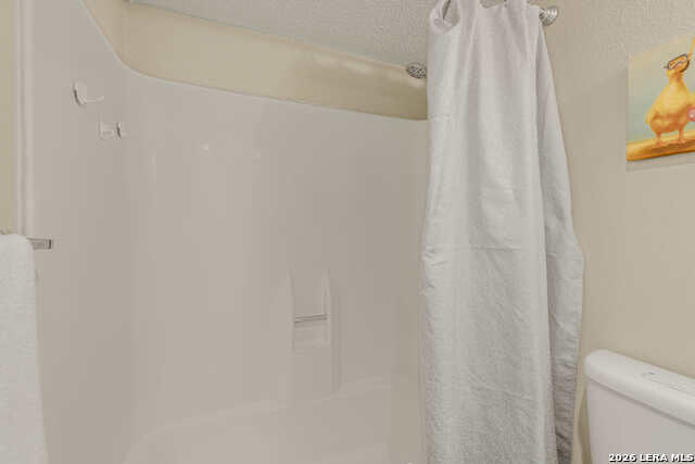 Image 18 of 19 For 3243 Nacogdoches  609