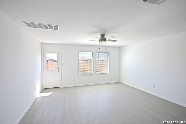 Image 16 of 23 For 1805 Stonechat