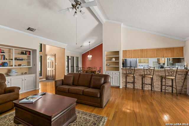 Image 8 of 36 For 2422 Shadow Cliff St