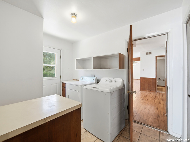 Image 30 of 37 For 300 Avenue M