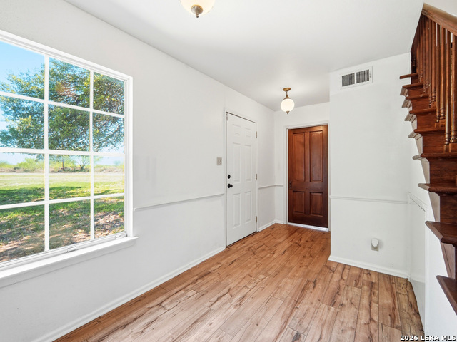 Image 9 of 37 For 300 Avenue M