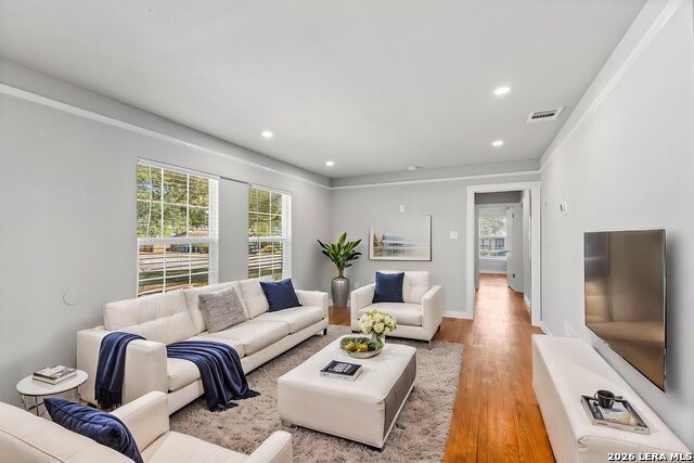 Image 10 of 29 For 602 Craigmont