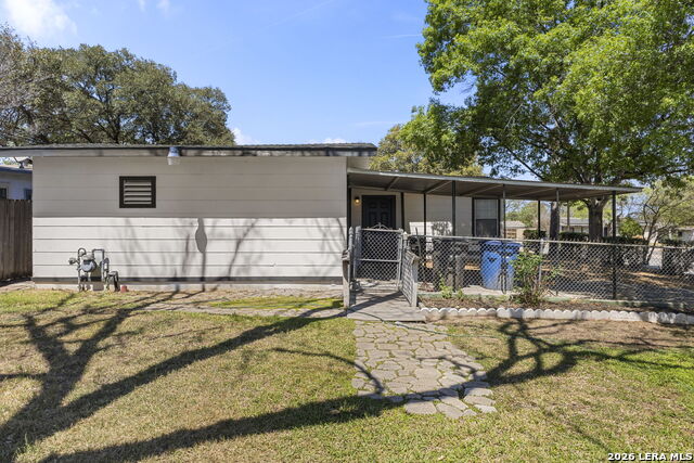 Image 27 of 29 For 602 Craigmont