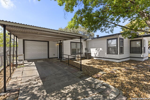 Image 28 of 29 For 602 Craigmont