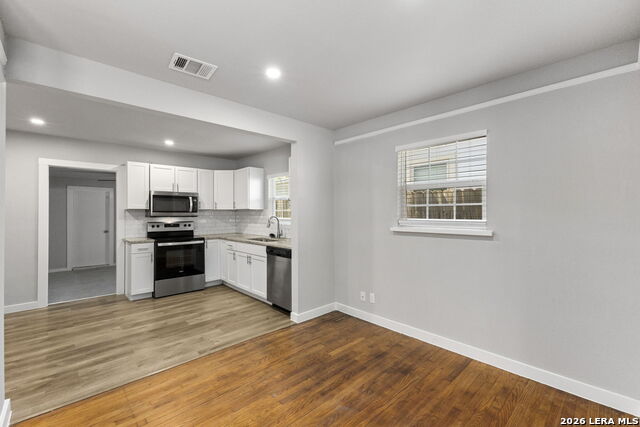 Image 5 of 29 For 602 Craigmont