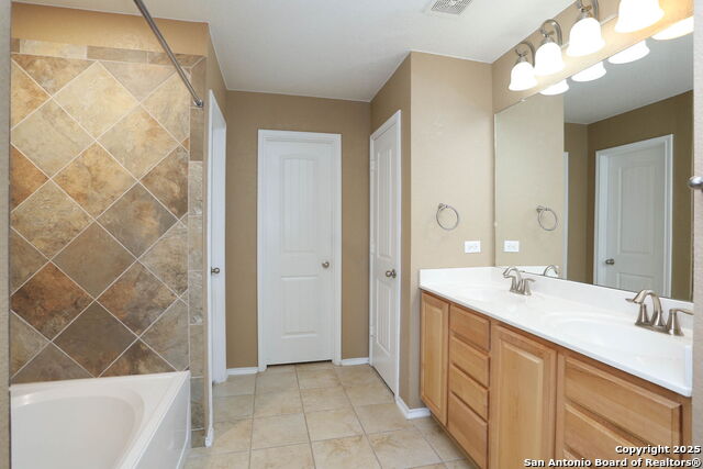 Image 14 of 26 For 11006 Colt Isle