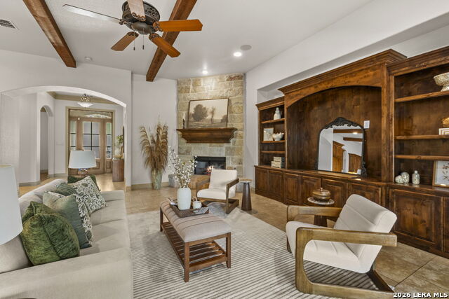 Image 11 of 57 For 8518 Wild Trace