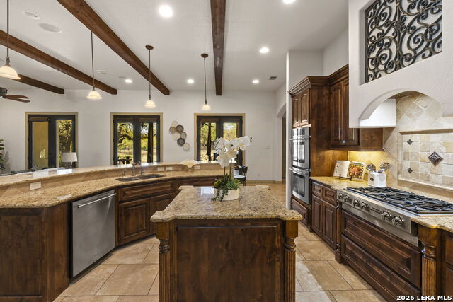 Image 20 of 57 For 8518 Wild Trace