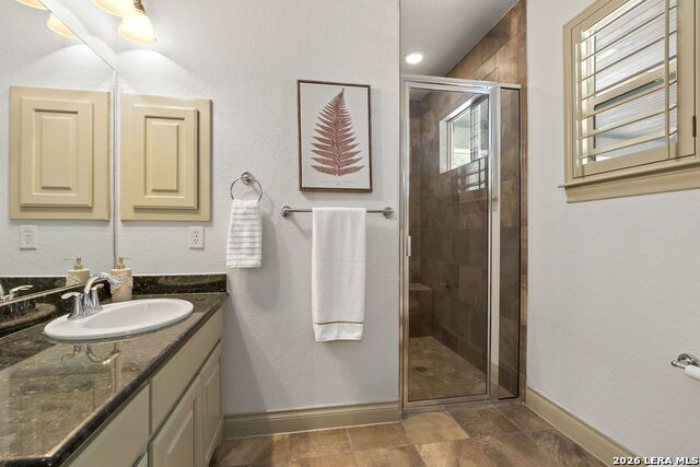 Image 35 of 57 For 8518 Wild Trace