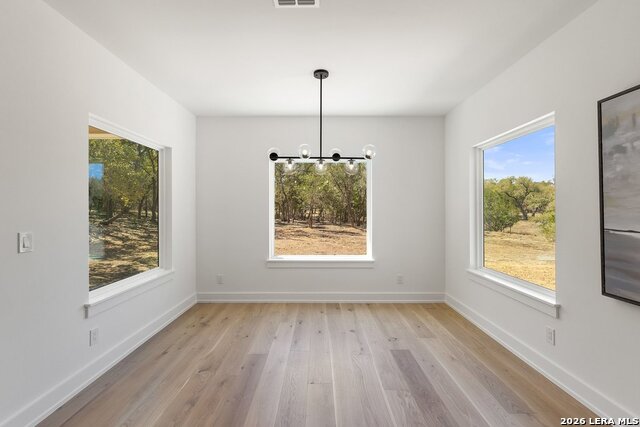 Image 13 of 35 For 408 Rust Ranch Rd