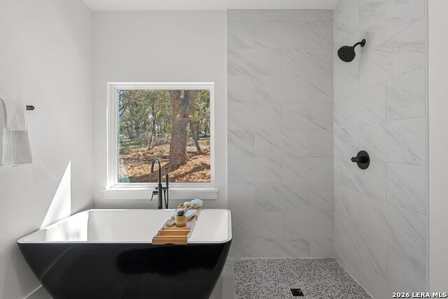 Image 18 of 35 For 408 Rust Ranch Rd