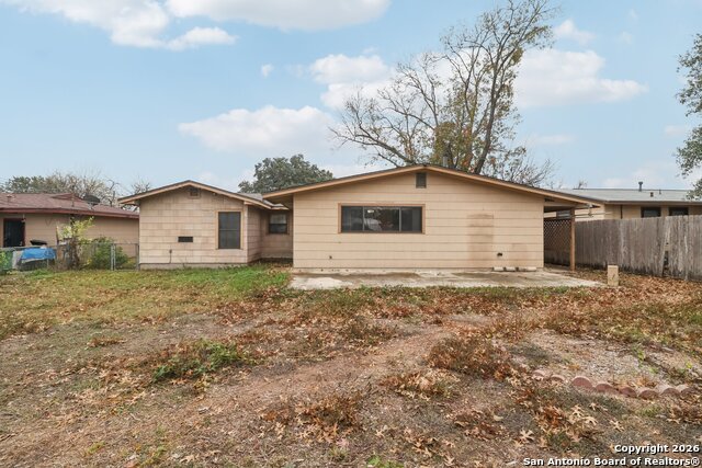 Image 32 of 34 For 431 Pilgrim  