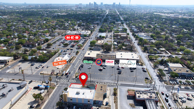 Image 2 of 8 For 103 Zarzamora S