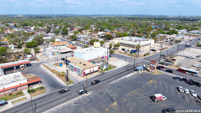 Image 6 of 8 For 103 Zarzamora S