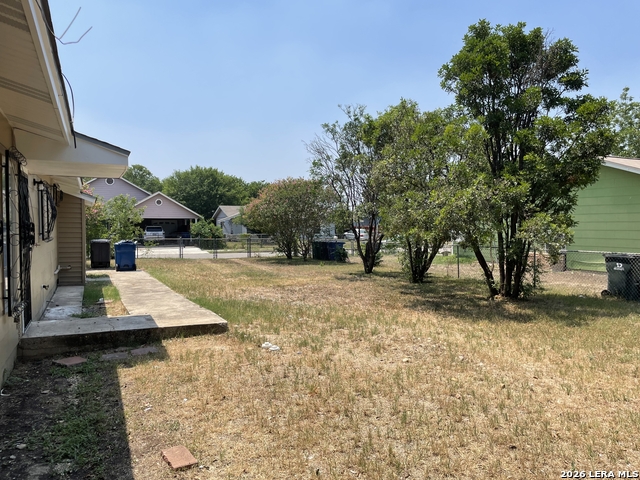 Image 25 of 27 For 5547 Stonybrook