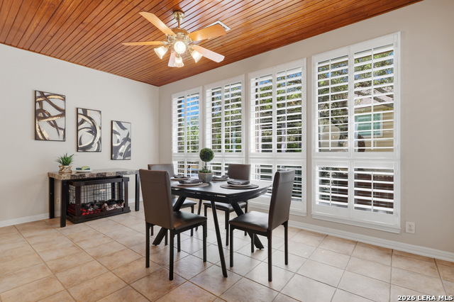 Image 13 of 46 For 20619 Wind Springs