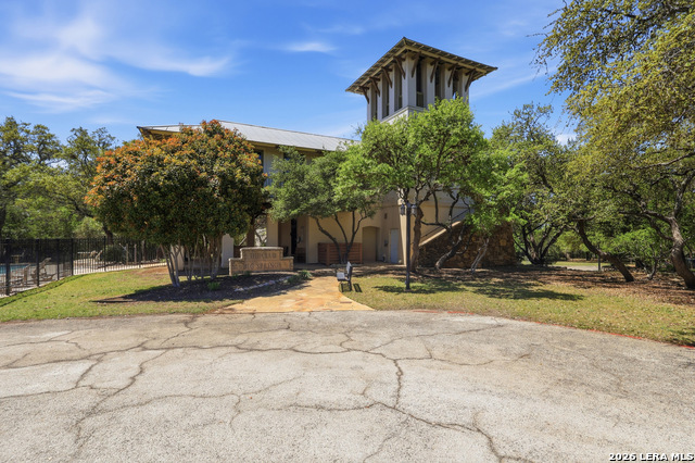 Image 37 of 46 For 20619 Wind Springs