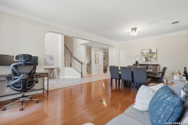 Image 5 of 46 For 20619 Wind Springs