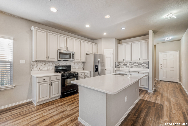 Image 12 of 29 For 7203 Marina Del Rey