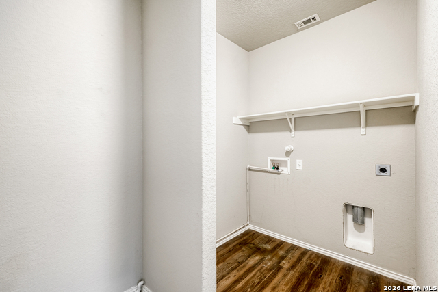 Image 25 of 29 For 7203 Marina Del Rey