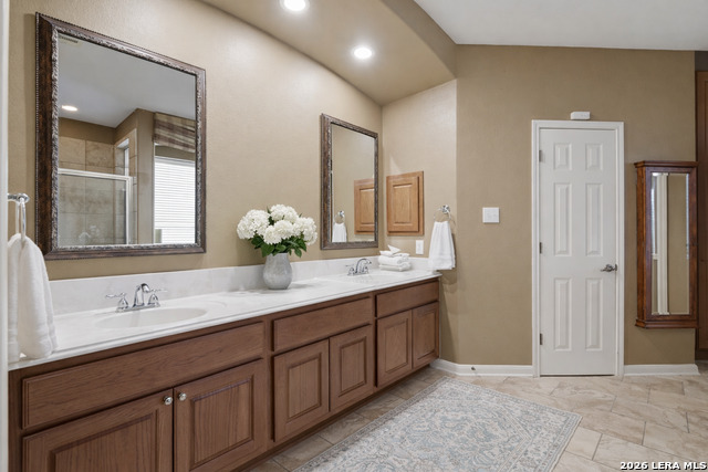 Image 12 of 32 For 311 Waxberry