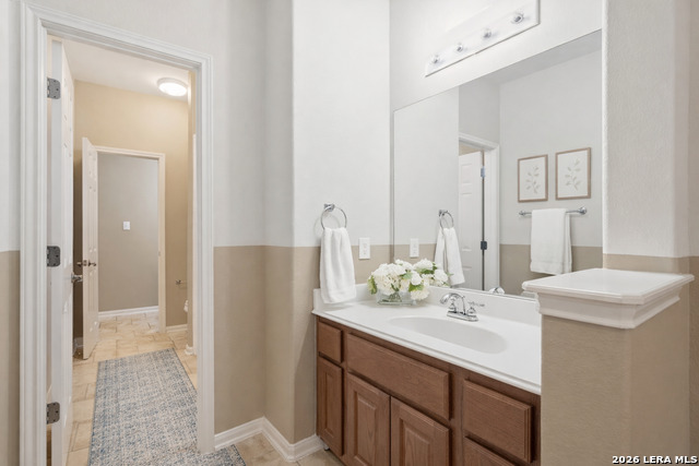 Image 16 of 32 For 311 Waxberry