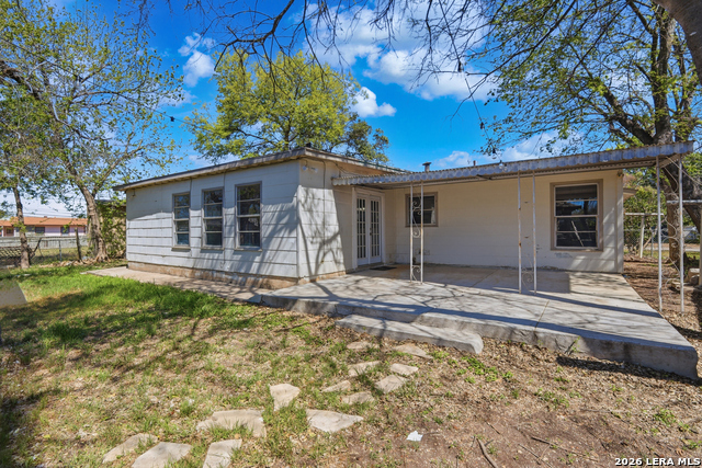 Image 23 of 34 For 210 N Guilford Dr