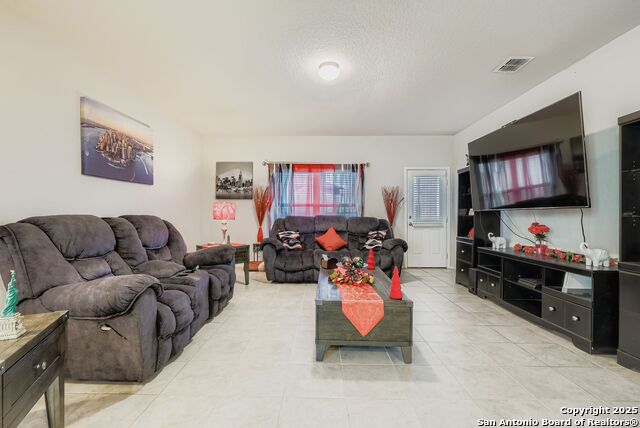 Image 12 of 28 For 9224 Grand Western