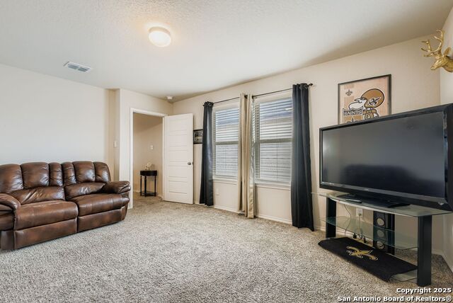 Image 18 of 28 For 9224 Grand Western