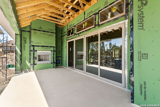 Image 15 of 28 For 2116 Comal Springs