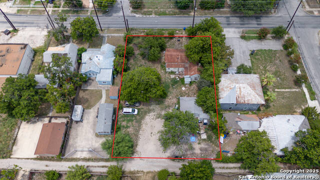 Image 2 of 4 For 1622 Pine  