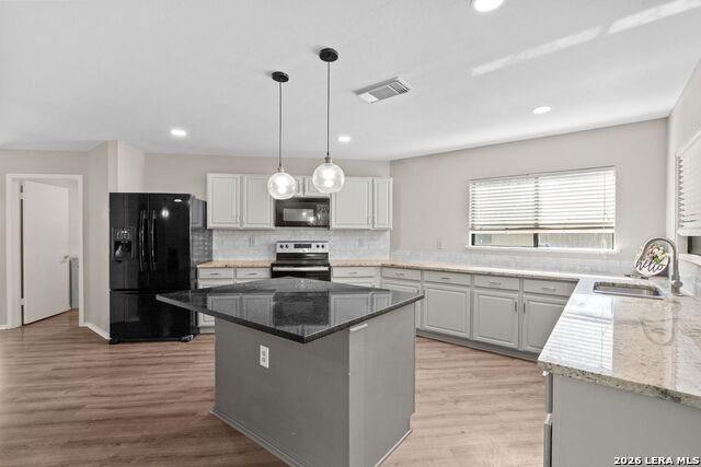 Image 8 of 28 For 7051 Shadow Run