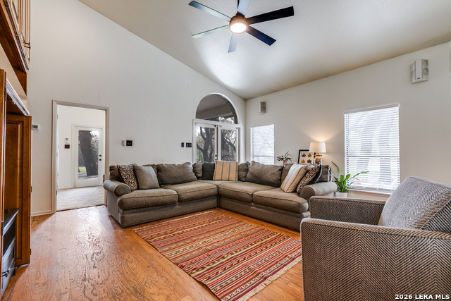 Image 16 of 45 For 26820 Autumn Gln