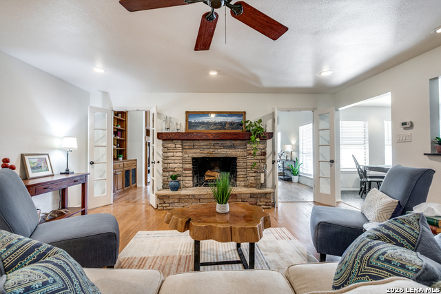 Image 5 of 45 For 26820 Autumn Gln