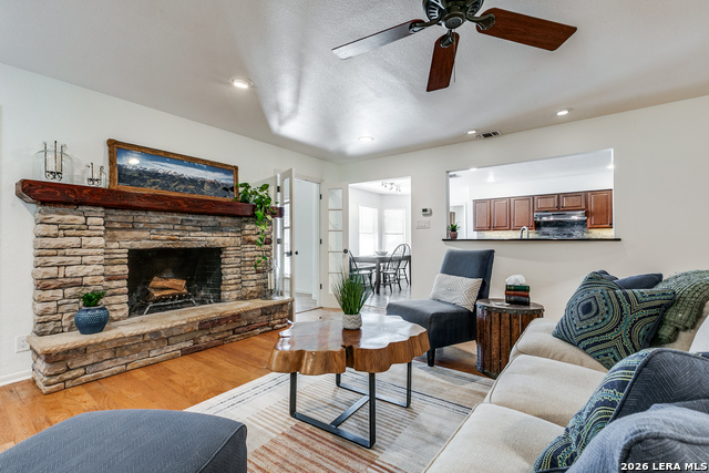 Image 8 of 45 For 26820 Autumn Gln