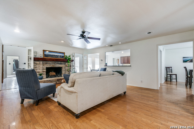 Image 9 of 45 For 26820 Autumn Gln